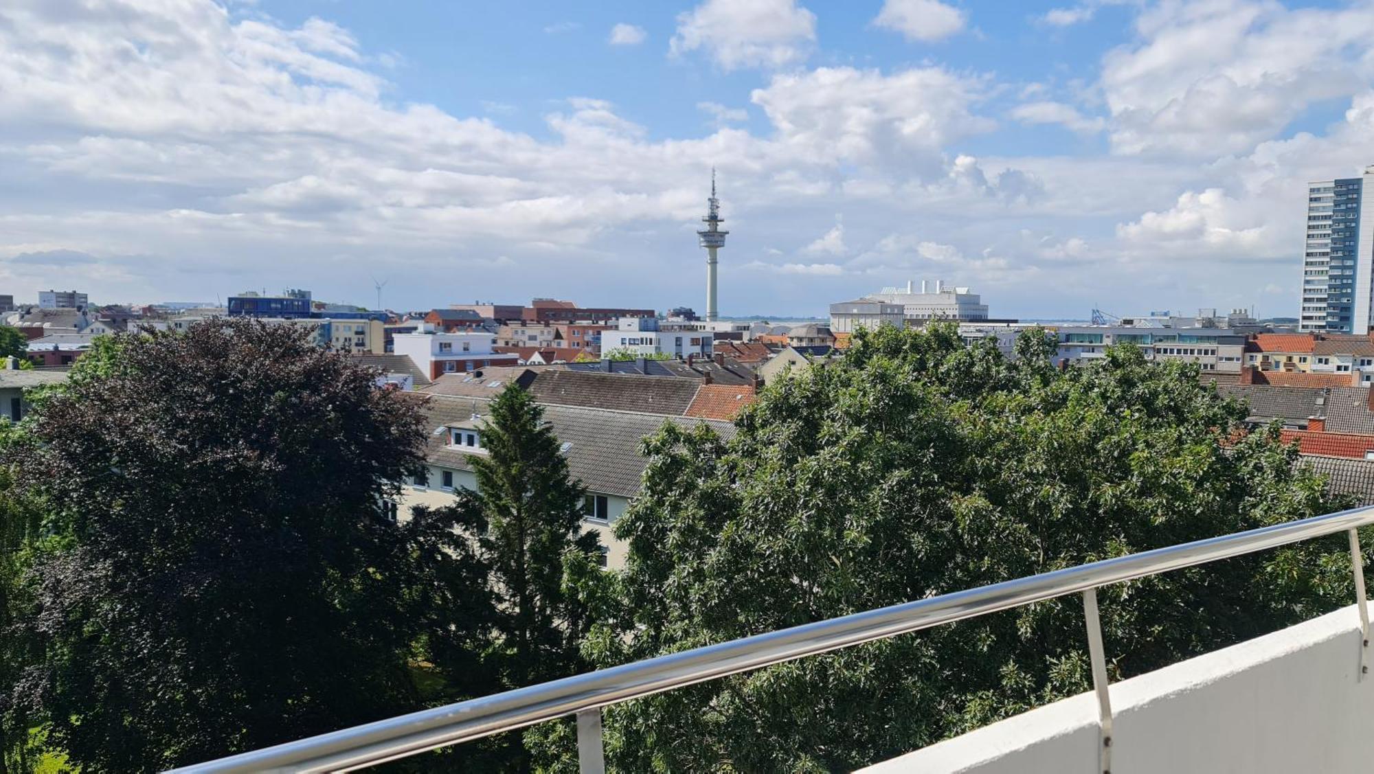 Deichliebe 1 - Traumhafter Ausblick, Eigene Garage & Kontaktloser Check-In - Komfort Pur!!! Bremerhaven Exteriör bild